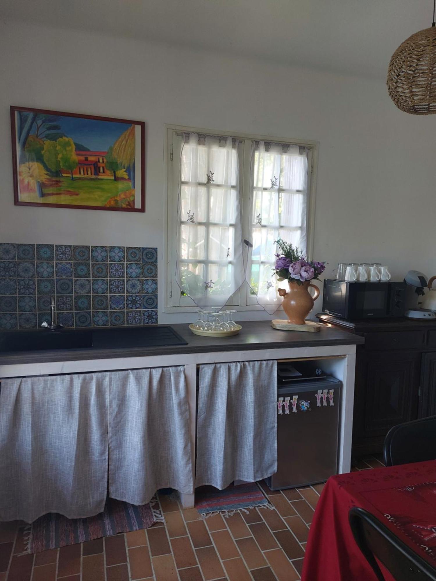 La Maison De Marie-Jeanne - Le Rocher D'Ongles Eksteriør billede